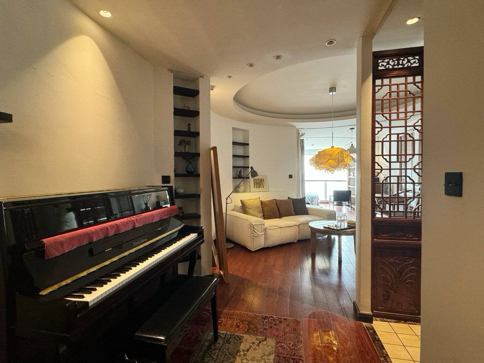 Liufang city-view piano suite
